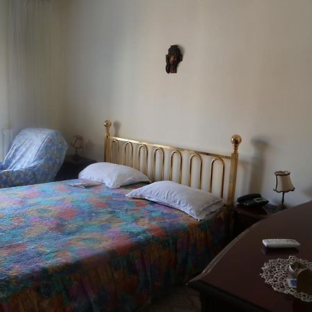 Stanza In Appartamento Napels Buitenkant foto